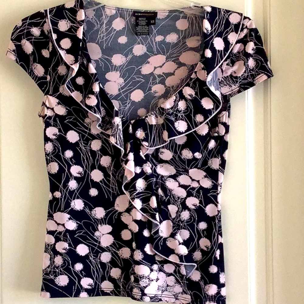 BCBG MAXAZRIA cap sleeve top